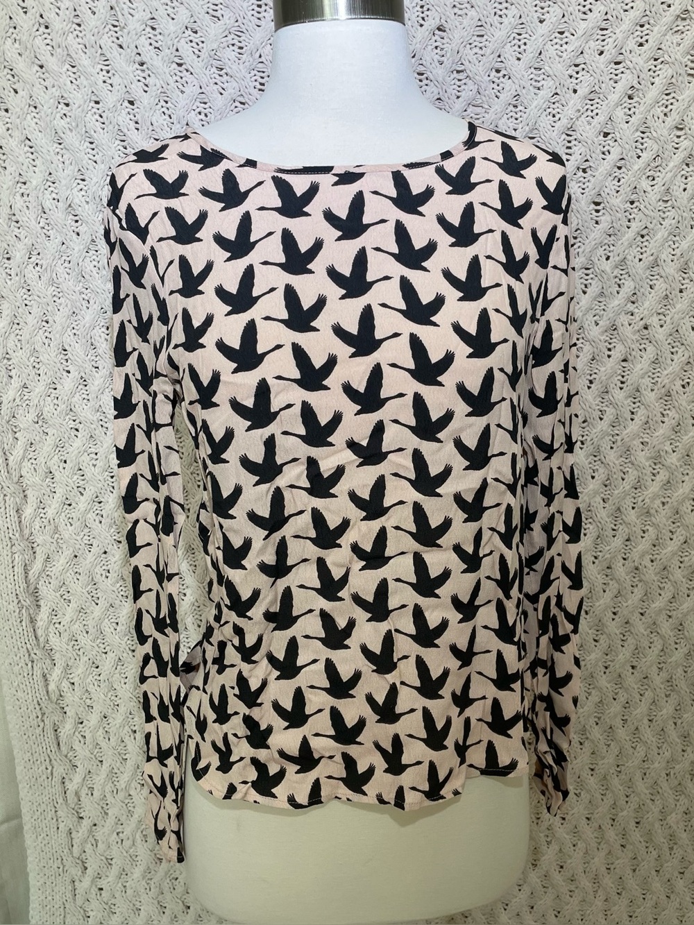 H&M woman Pale Pink Long Sleeve Top with Black Bird Print size 2